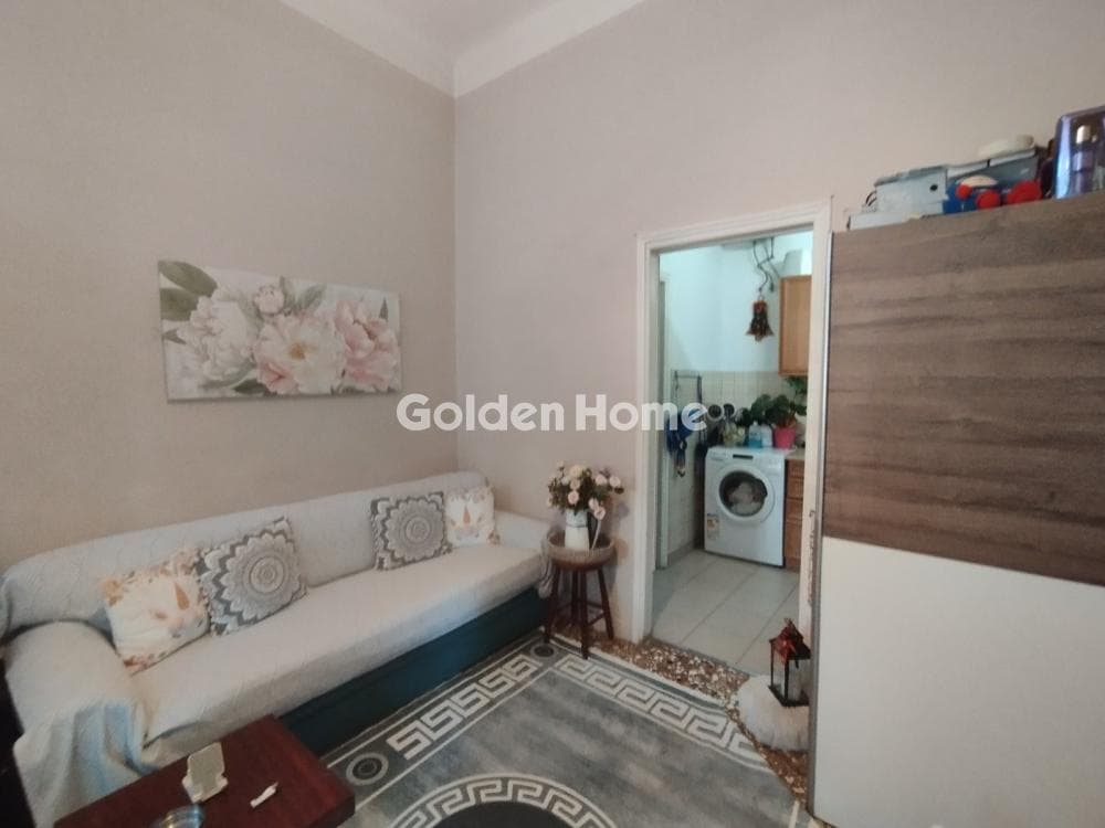 Apartment in Center, Tavros — Photo 3 of 5