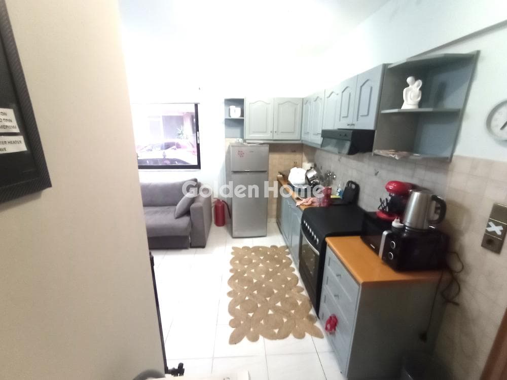 Apartment in Center, Metamorfosi — Photo 4 of 12