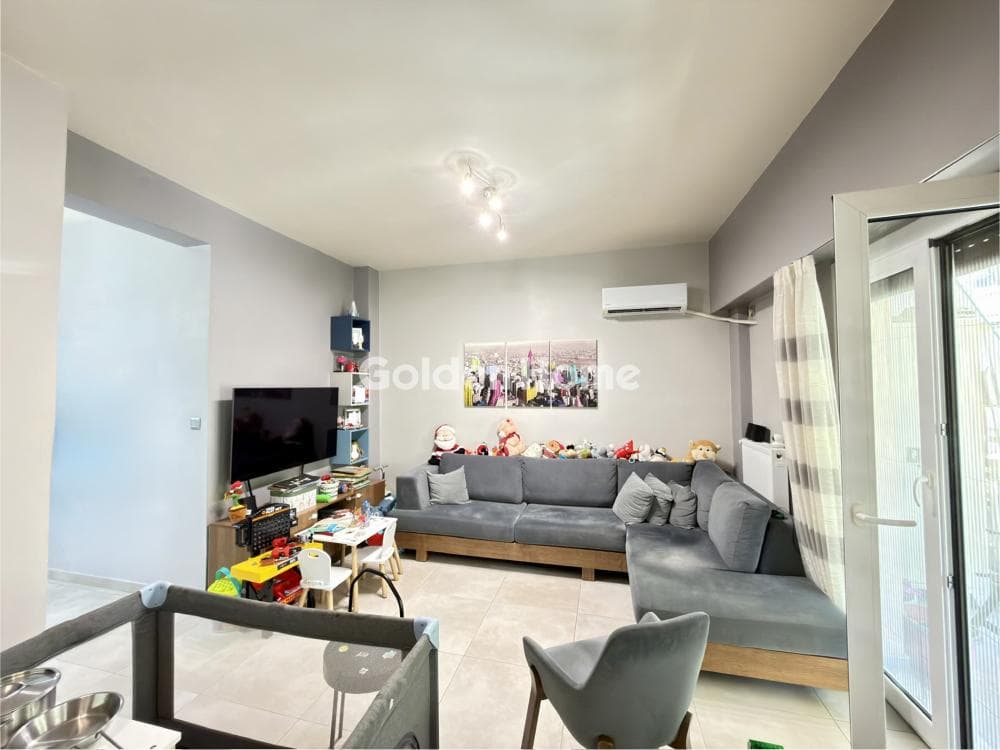 Apartment in Voulgari - Agios Eleftherios, Patisia — Photo 2 of 12