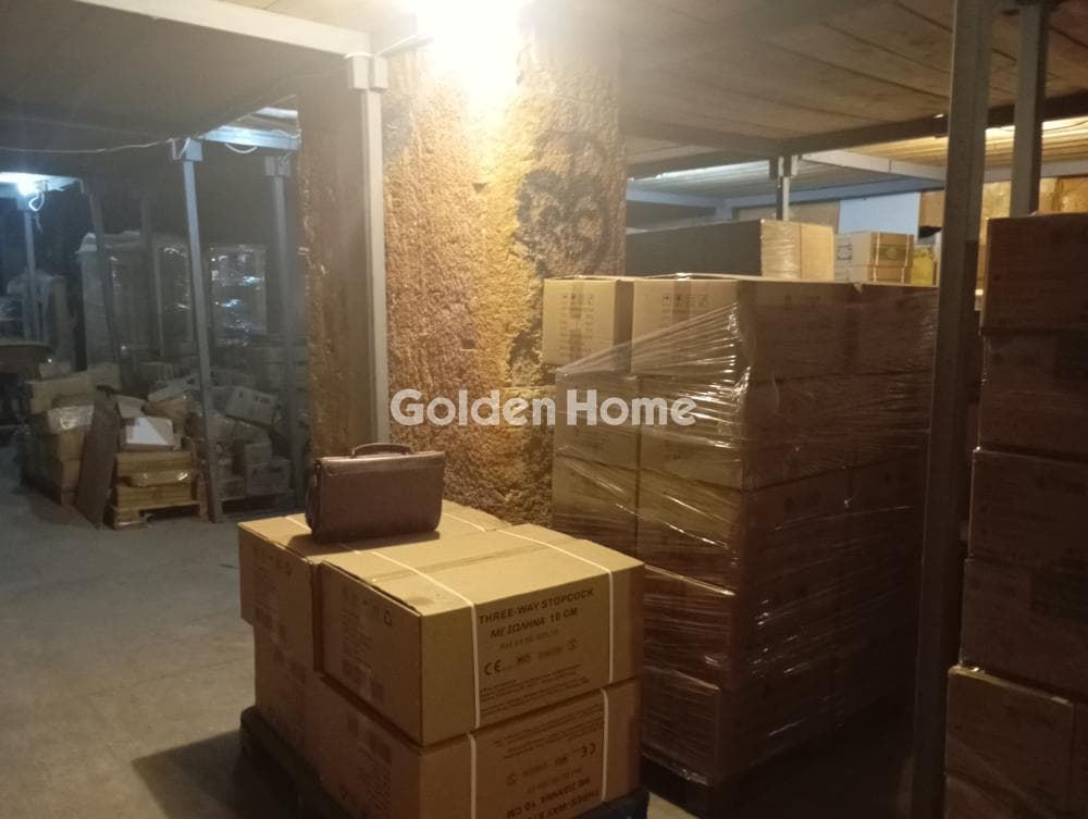 Warehouse in Agia Anna, Agios Ioannis Rentis — Photo 3 of 25