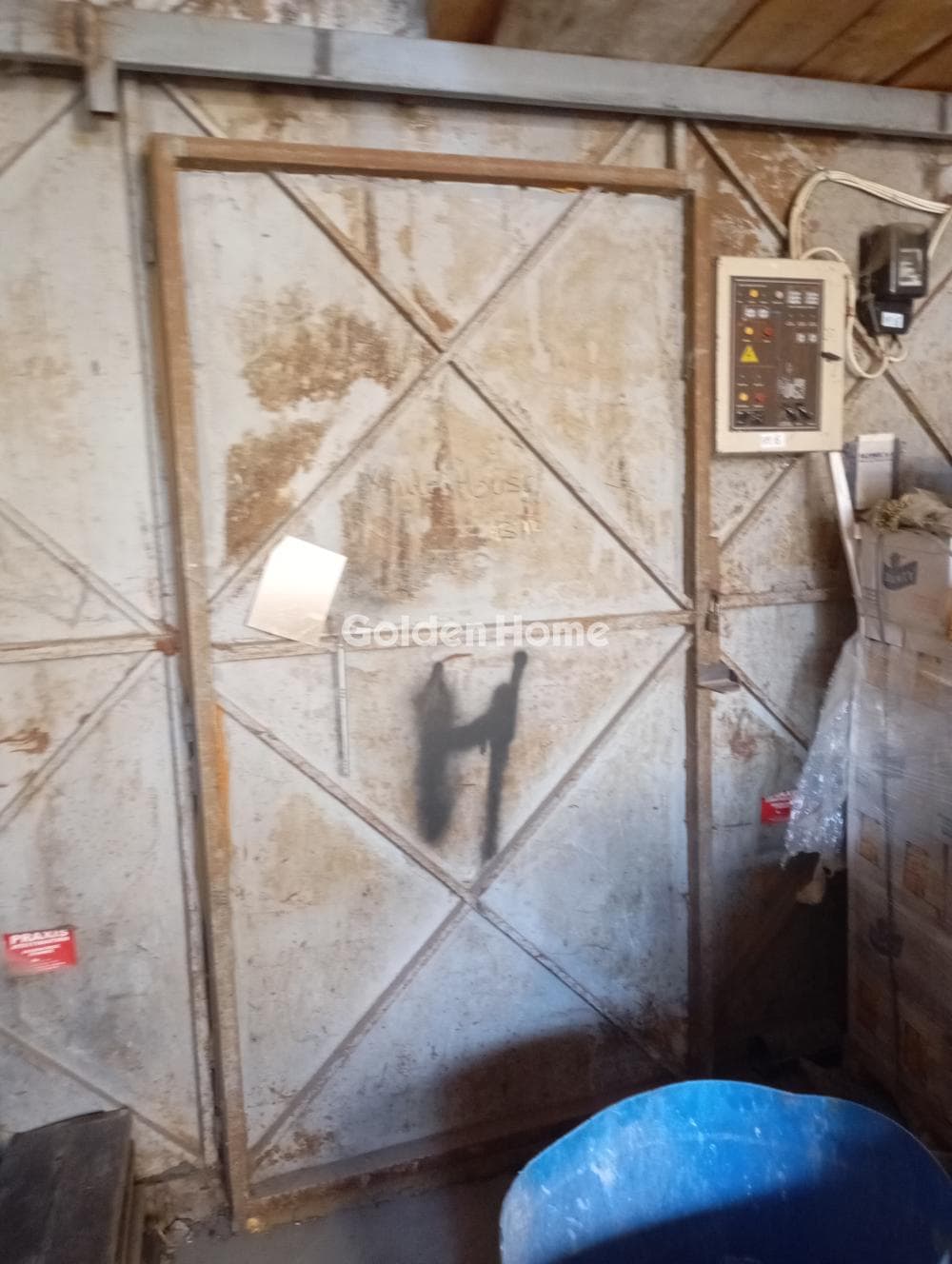 Warehouse in Agia Anna, Agios Ioannis Rentis — Photo 24 of 25