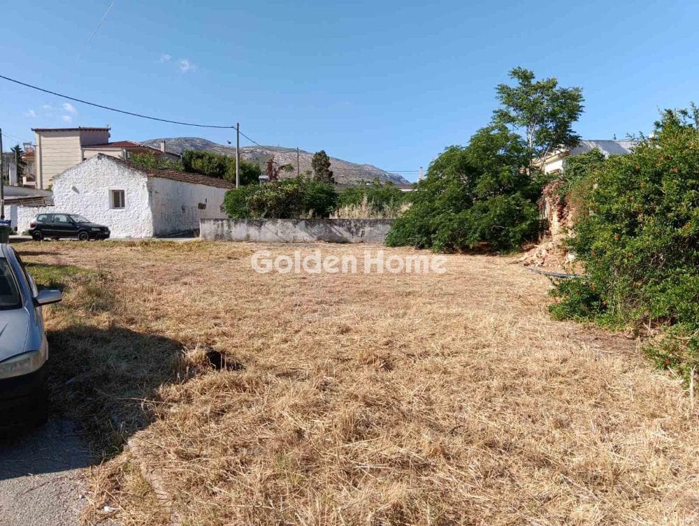 Building Plot in Kefleika, Kalivia Thorikou — Photo 1 of 4