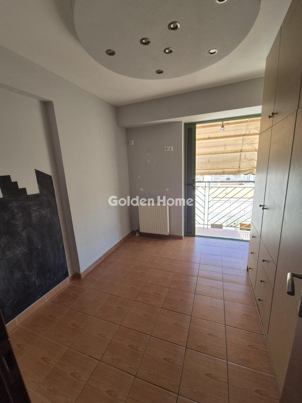 Apartment in Creteka, Galatsi — Photo 11 of 18