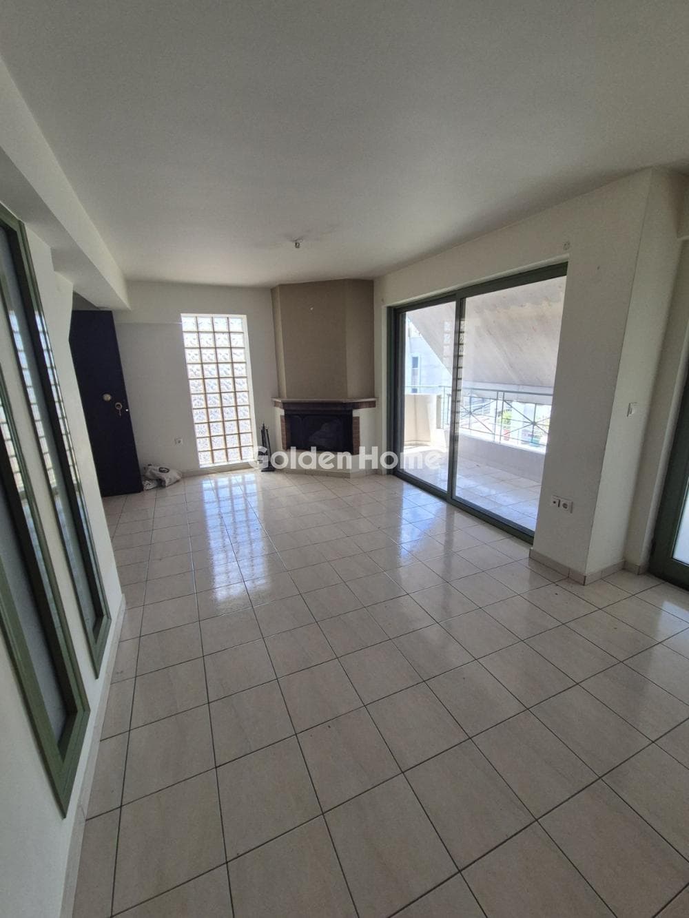 Apartment in Creteka, Galatsi — Photo 3 of 18