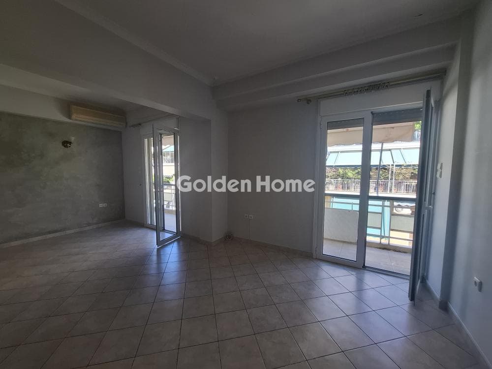 Apartment in Makrigianni, Koukaki - Makrigianni — Photo 3 of 29