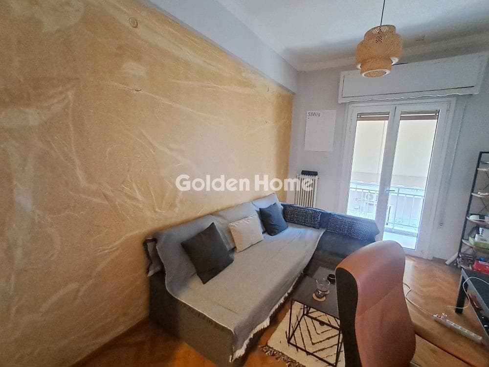 Apartment in Thimarakia, Attiki — Photo 2 of 25