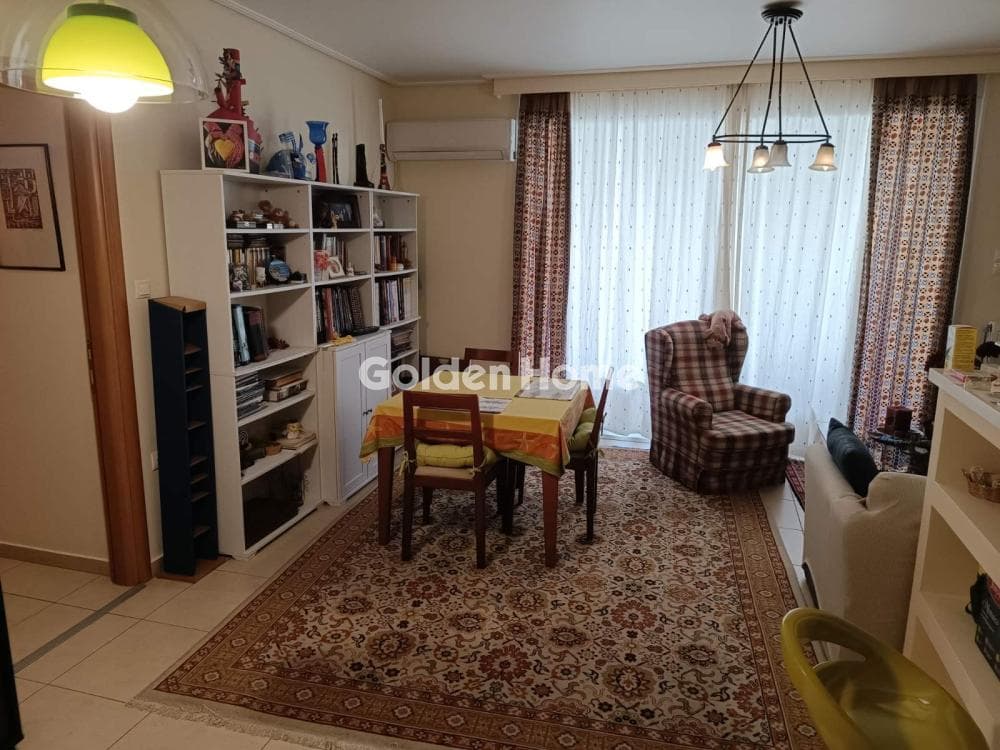 Apartment in Fokionos Negri, Kipseli — Photo 2 of 13