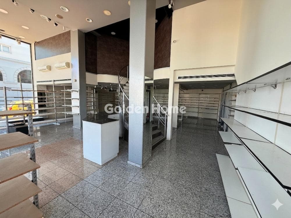 Retail Store in Palatiani, Ilion — Photo 1 of 14