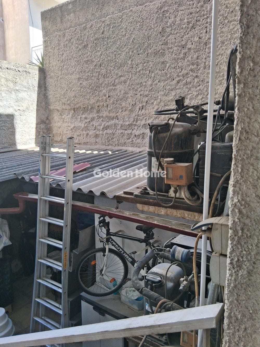 Retail Store in Neo Aigaleo, Aigaleo — Photo 15 of 15