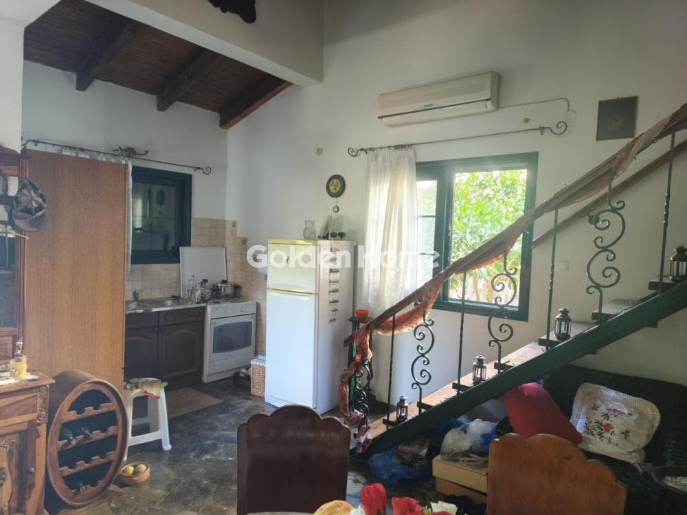 House in Aiantio, Salamina — Photo 2 of 14