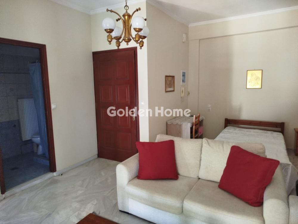 Apartment in Nosokomio, Patra — Photo 1 of 9