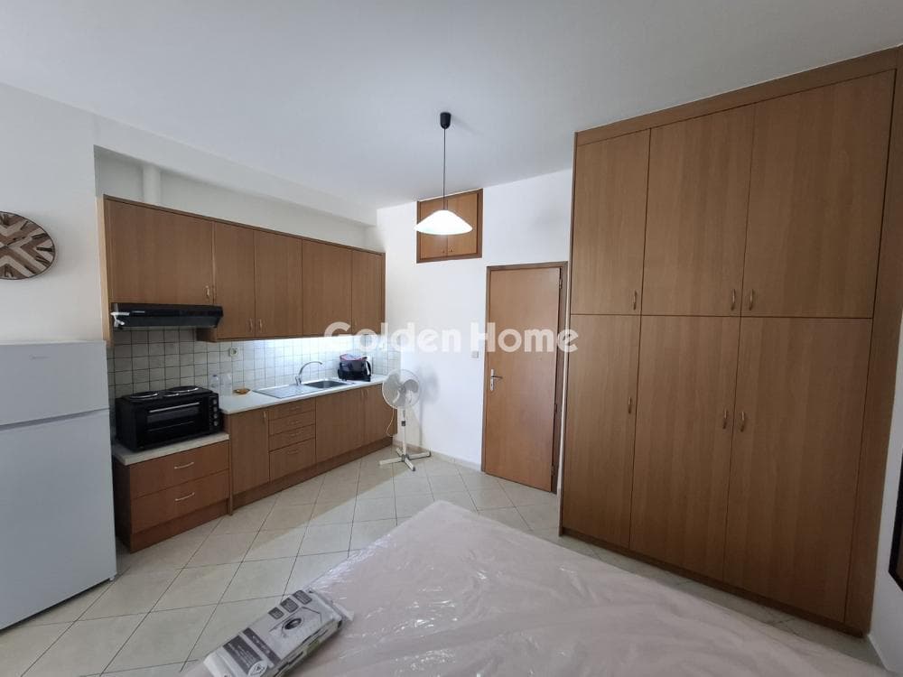 Apartment in Agia Marina, Gazi — Photo 1 of 11