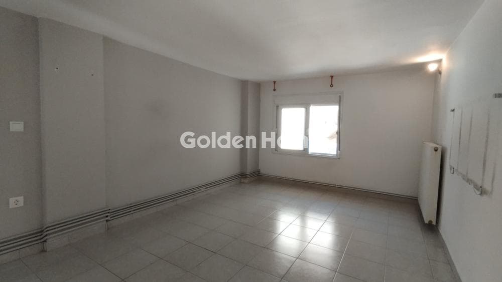 Apartment in Fillipou, Ampelokipoi — Photo 13 of 24