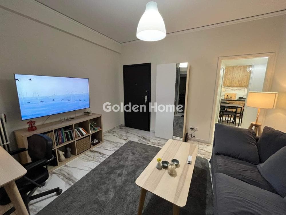 Apartment in Thimarakia, Attiki — Photo 1 of 11