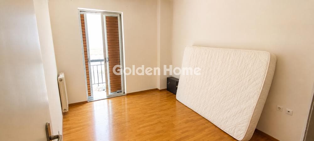 Apartment in Agia Sofia, Piraeus — Photo 2 of 16