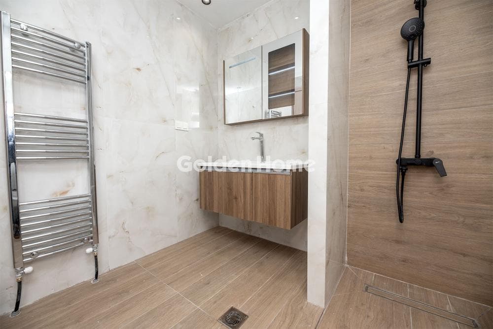 Apartment in Omonia, Stavroupoli — Photo 5 of 13