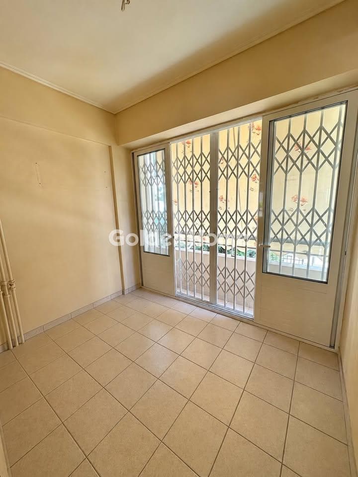 Apartment in Megala Sxoinia A, Acharnes — Photo 15 of 39