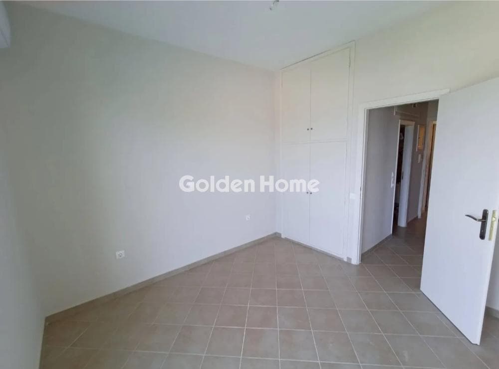 Apartment in Agios Nikolaos, Rafina — Photo 8 of 12