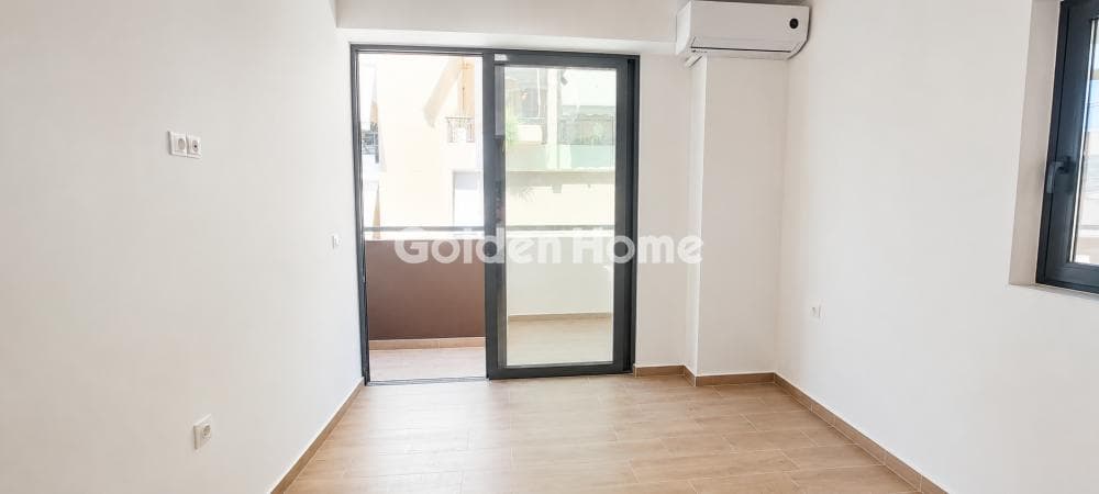 Apartment in Probona, Nea Chalkidona — Photo 2 of 8