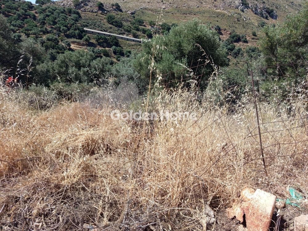 Αγροτεμάχιο στην Λινοπεράματα, Γάζι — Φωτογραφία 1 από 3