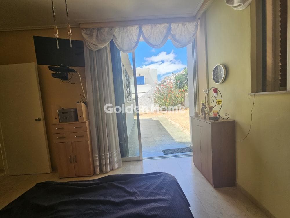 House in Saronida, Saronida — Photo 35 of 51