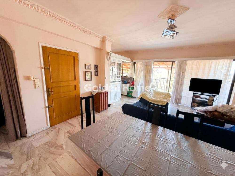 Apartment in Chatzikiriakeio, Piraeus — Photo 4 of 20