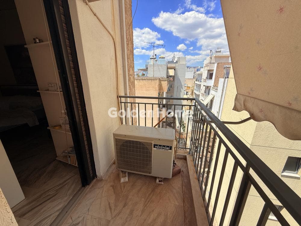 Apartment in Chatzikiriakeio, Piraeus — Photo 12 of 14
