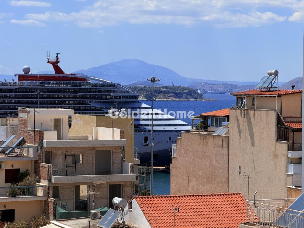 Apartment in Chatzikiriakeio, Piraeus — Photo 3 of 14