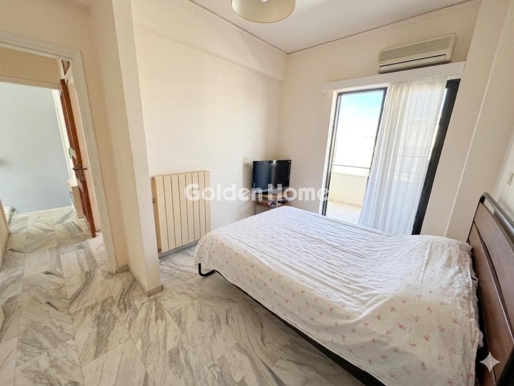 Apartment in Chatzikiriakeio, Piraeus — Photo 6 of 14