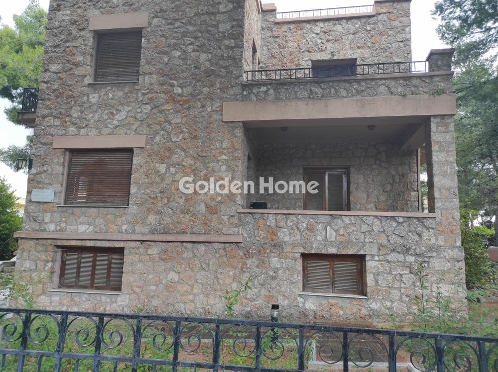 House in Adames Oikismos Peloponnision, Kifisia — Photo 2 of 55
