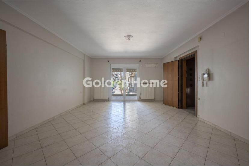 Apartment in Fillipou, Ampelokipoi — Photo 1 of 13