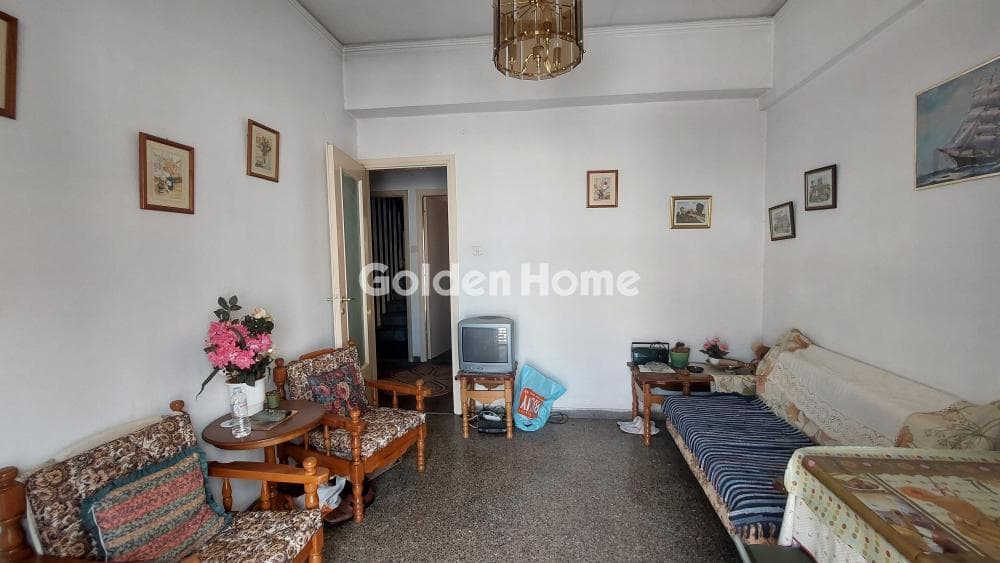 Apartment in Fleva, Agioi Anargiroi — Photo 2 of 25