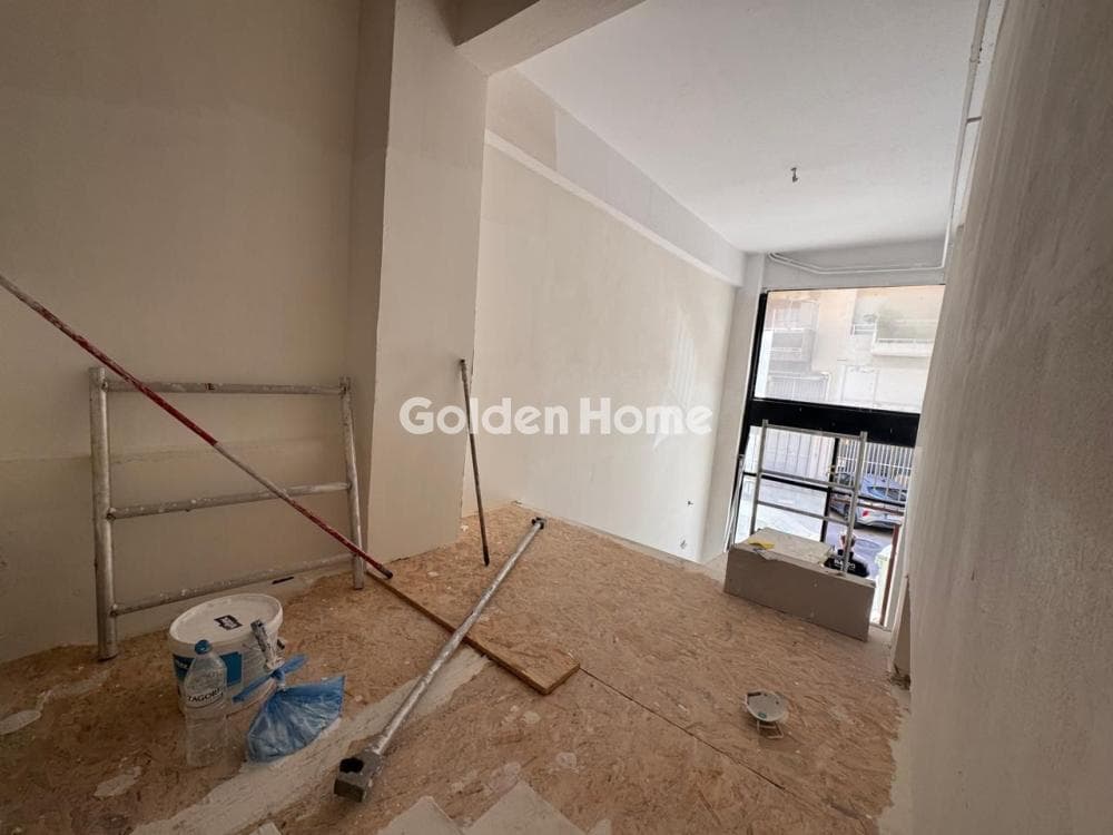Retail Store in Rouf, Tavros — Photo 5 of 7