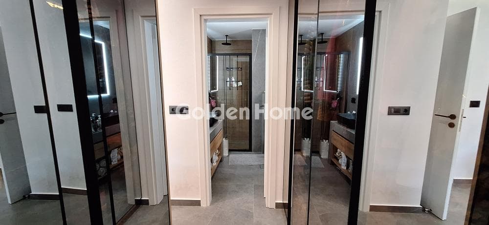 Apartment in Kato Voula, Voula — Photo 24 of 39