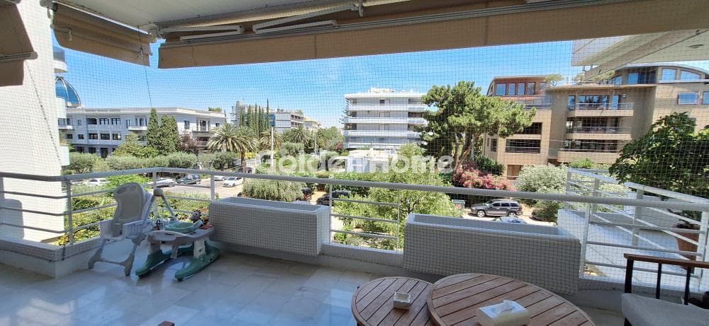 Apartment in Kato Voula, Voula — Photo 5 of 39