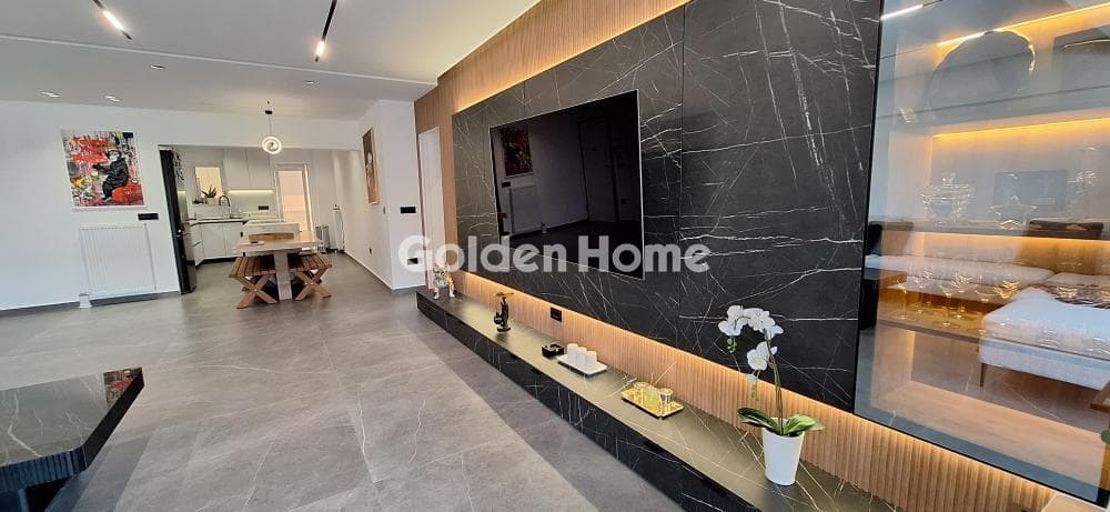 Apartment in Kato Voula, Voula — Photo 2 of 39