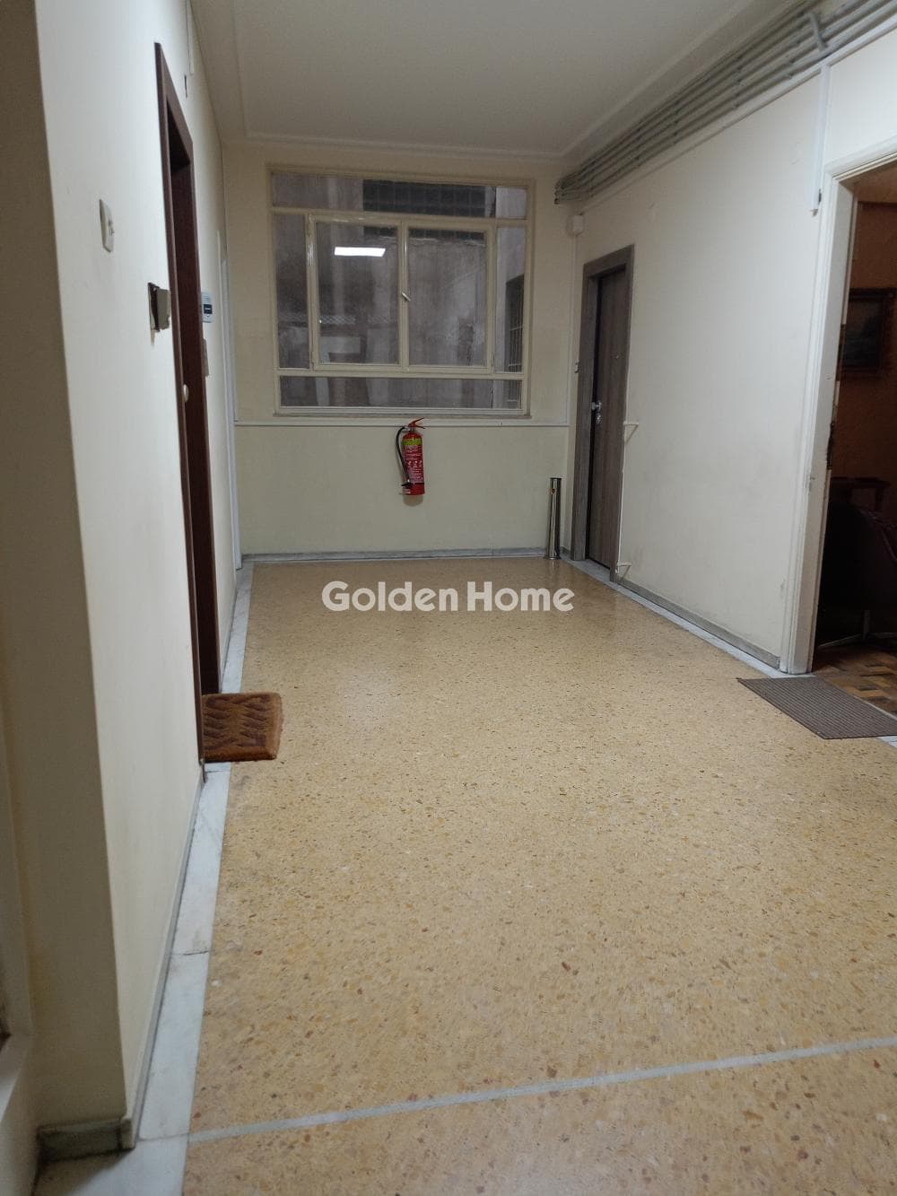 Office in Megala Sxoinia B, Exarchia - Neapoli — Photo 8 of 9