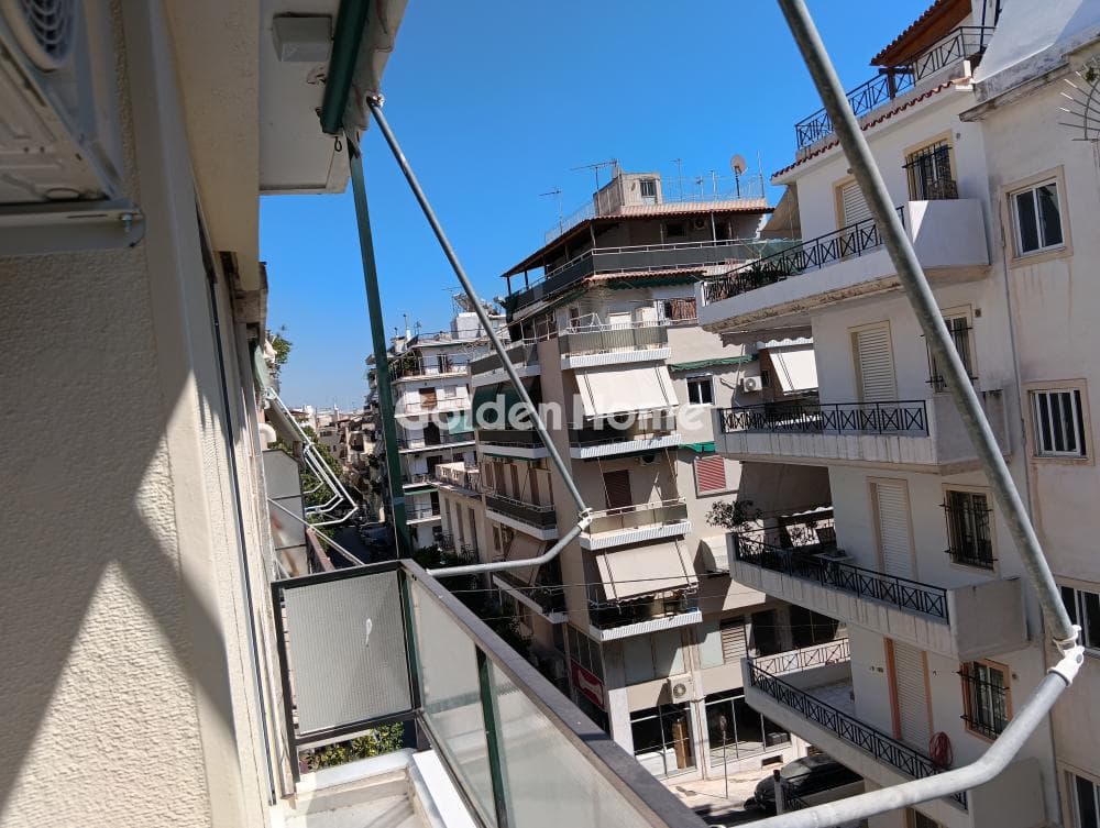 Apartment in Maniatika, Piraeus — Photo 4 of 11