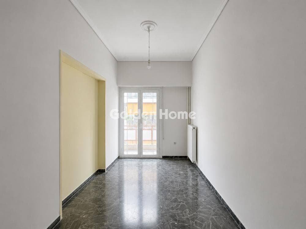 Apartment in Thimarakia, Attiki — Photo 5 of 25