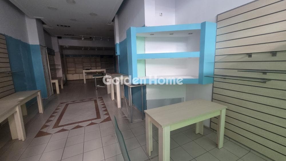 Retail Store in Soras, Patra — Photo 2 of 14