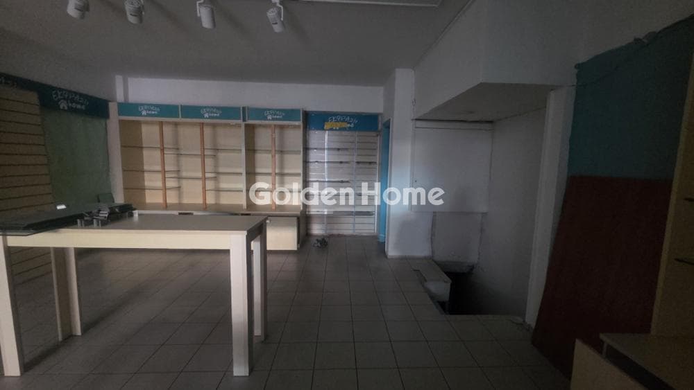 Retail Store in Soras, Patra — Photo 8 of 14