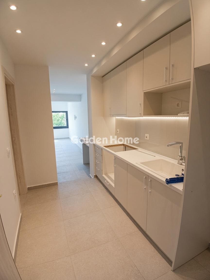 Apartment in Zoodochou Pigis, Ampelokipoi — Photo 1 of 5