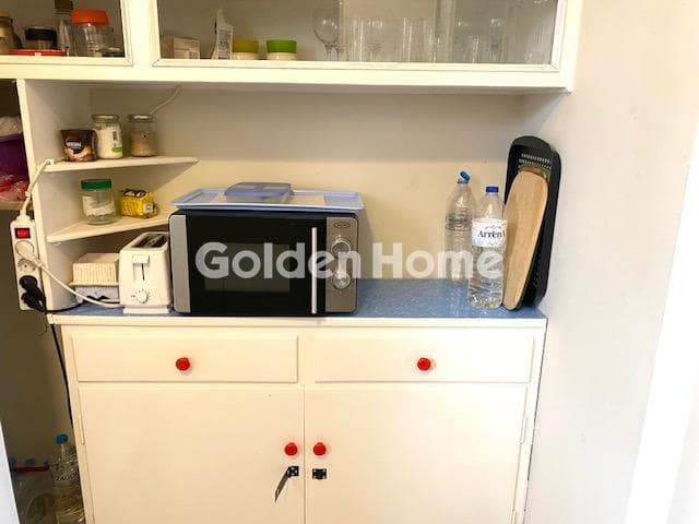 Apartment in Osios Loukas, Patisia — Photo 9 of 14