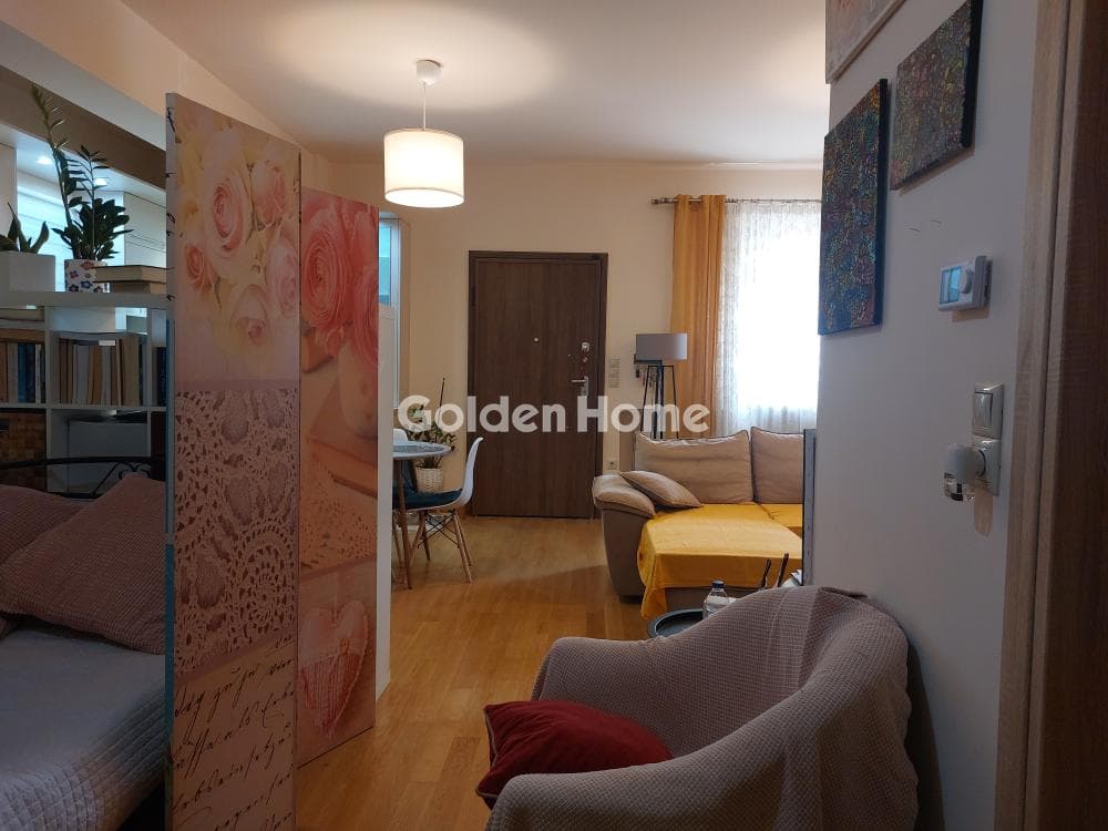 Apartment in Center, Ilion — Photo 5 of 19
