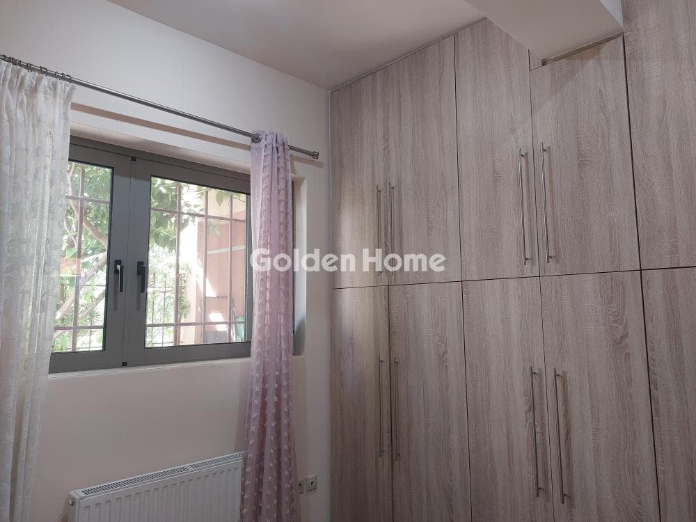 Apartment in Center, Ilion — Photo 13 of 19