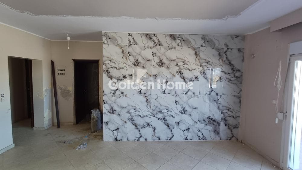 Apartment in Above the Ring Road, Evosmos — Photo 3 of 25