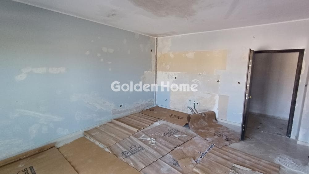 Apartment in Above the Ring Road, Evosmos — Photo 2 of 18
