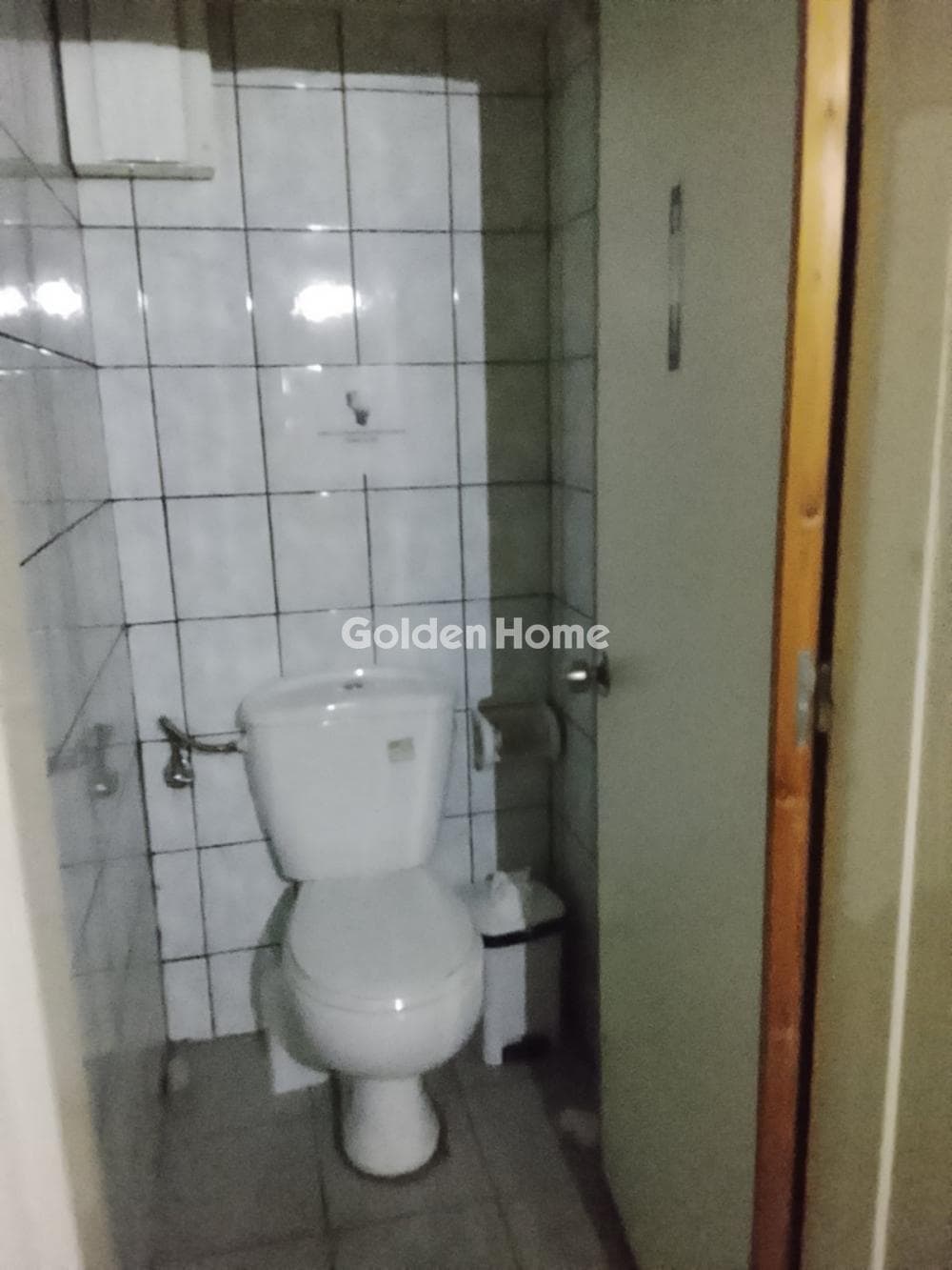Retail Store in Center, Dafni — Photo 19 of 21