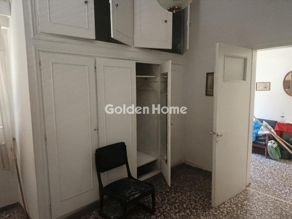 Γραφείο στην Νεκροταφείο Καλλιθέας, Άγιος Δημήτριος — Φωτογραφία 5 από 6