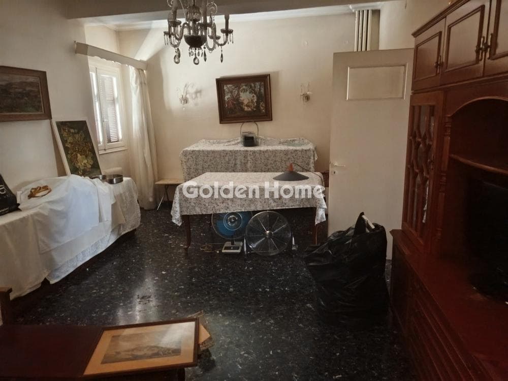 Γραφείο στην Νεκροταφείο Καλλιθέας, Άγιος Δημήτριος — Φωτογραφία 3 από 6